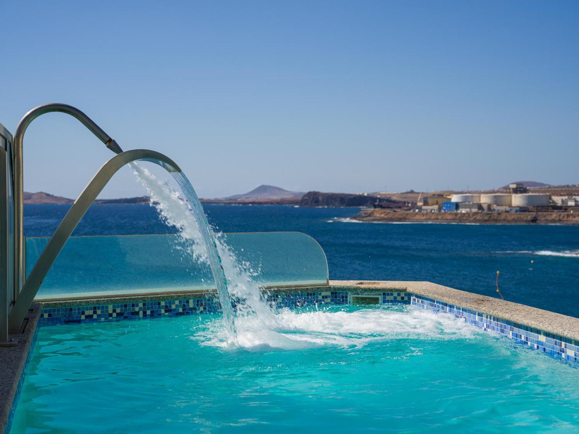 شقة Penthouse With Private Swimming Pool ميلينارا المظهر الخارجي الصورة